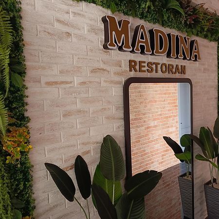 Madina-Zamzam Halal Hotels Group Bakú Exterior foto