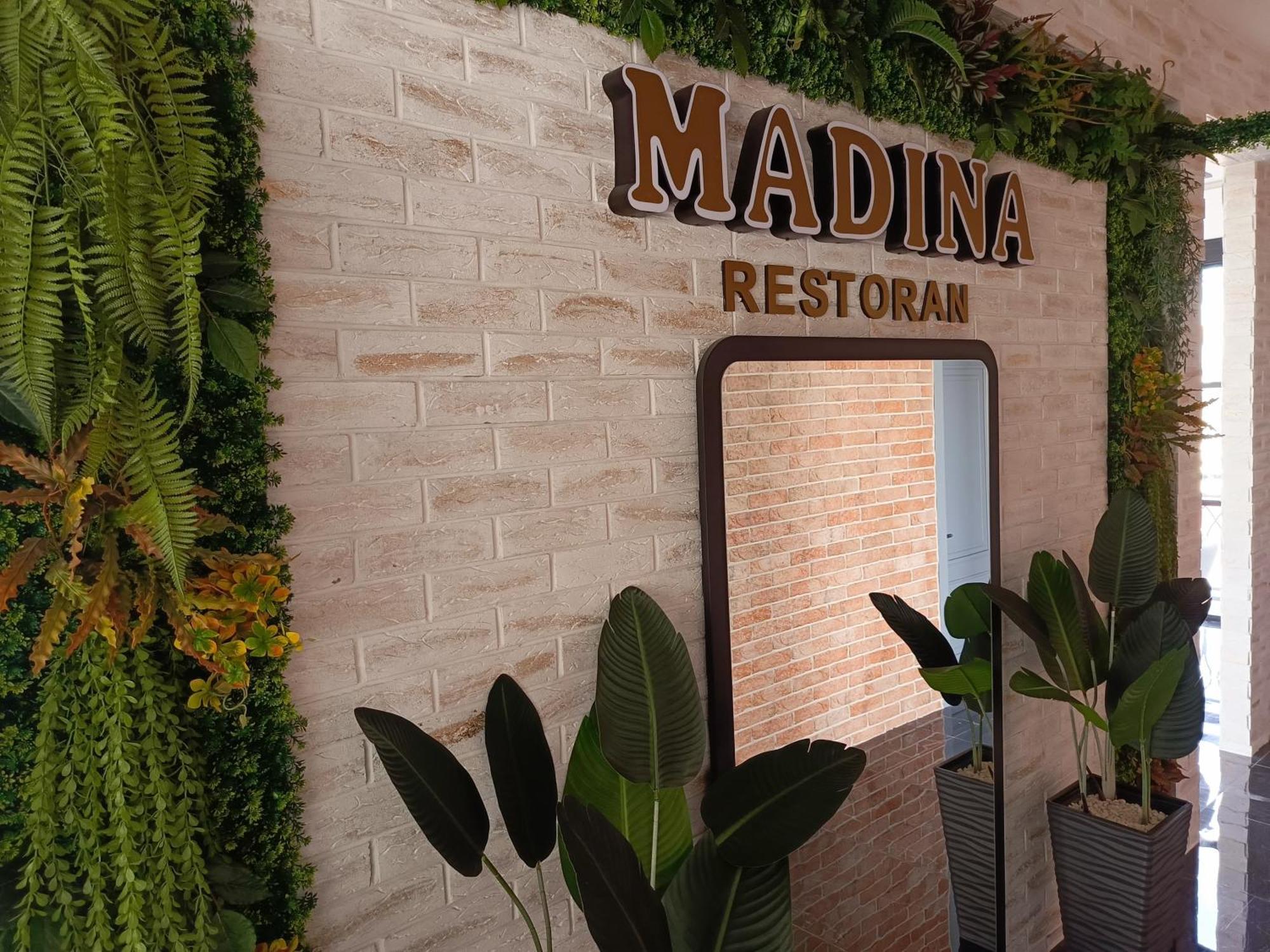 Madina-Zamzam Halal Hotels Group Bakú Exterior foto