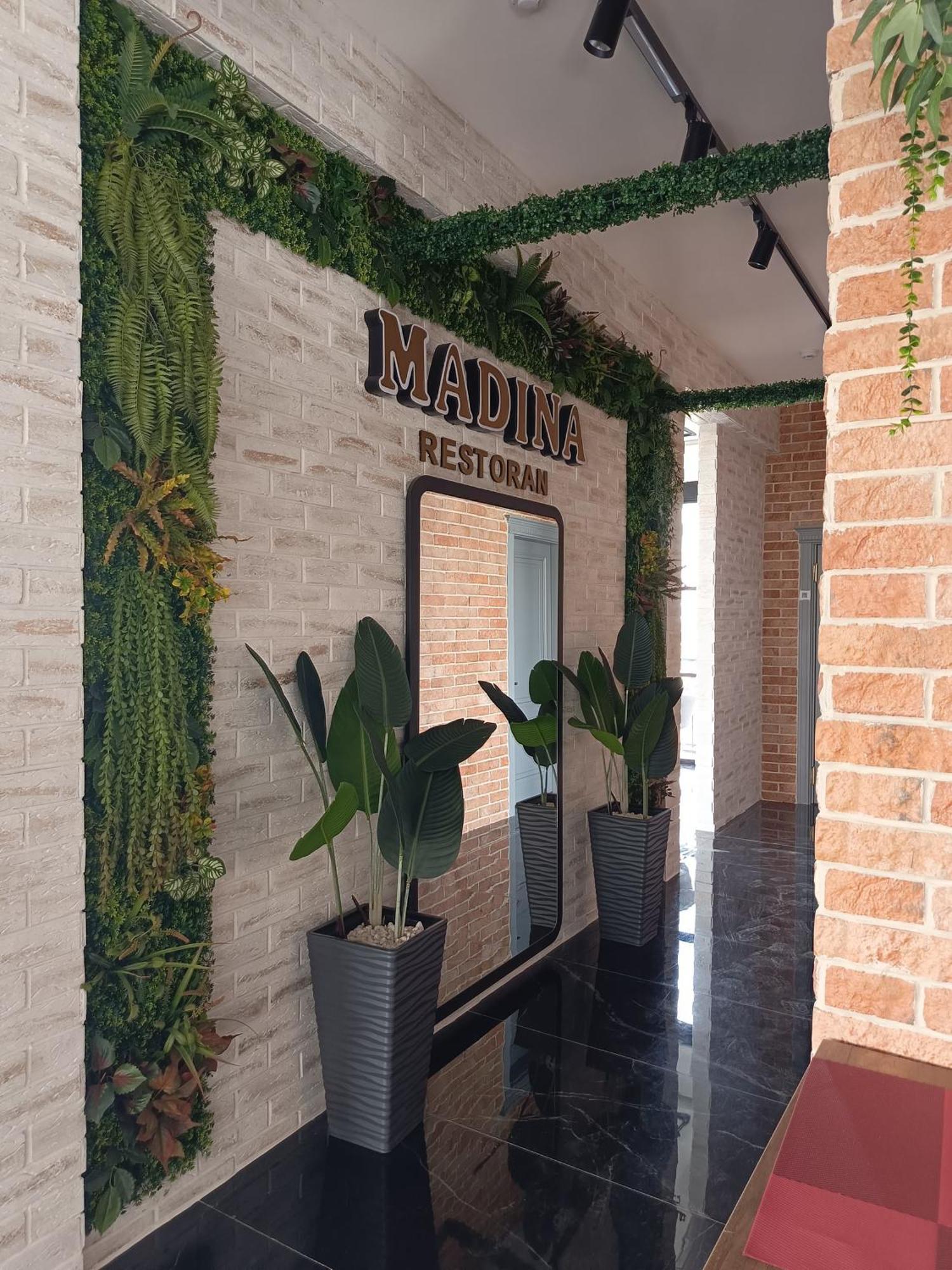 Madina-Zamzam Halal Hotels Group Bakú Exterior foto
